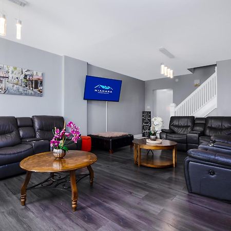 Sprawling 8Br Home Ideal For Large Groups In Niagara Falls Ny Luaran gambar