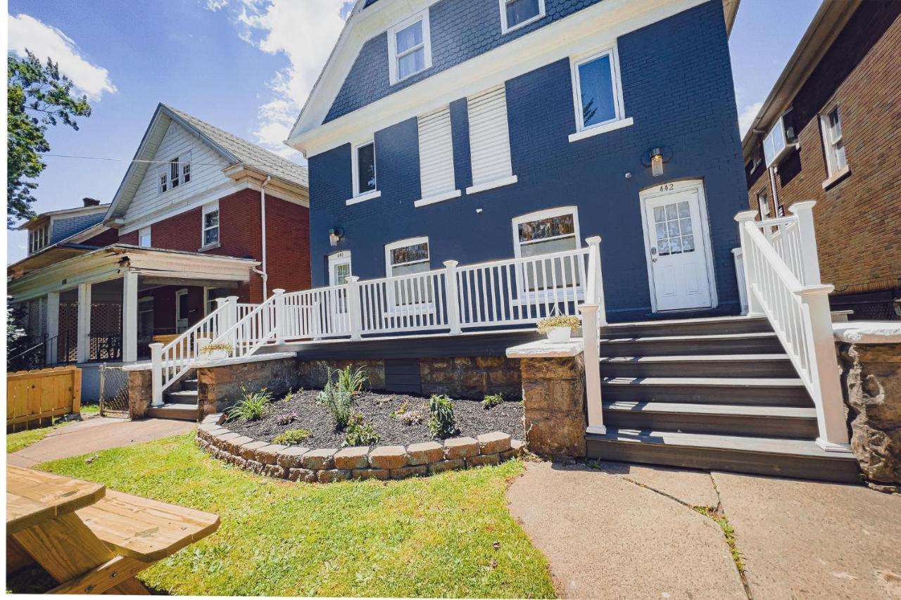 Sprawling 8Br Home Ideal For Large Groups In Niagara Falls Ny Luaran gambar