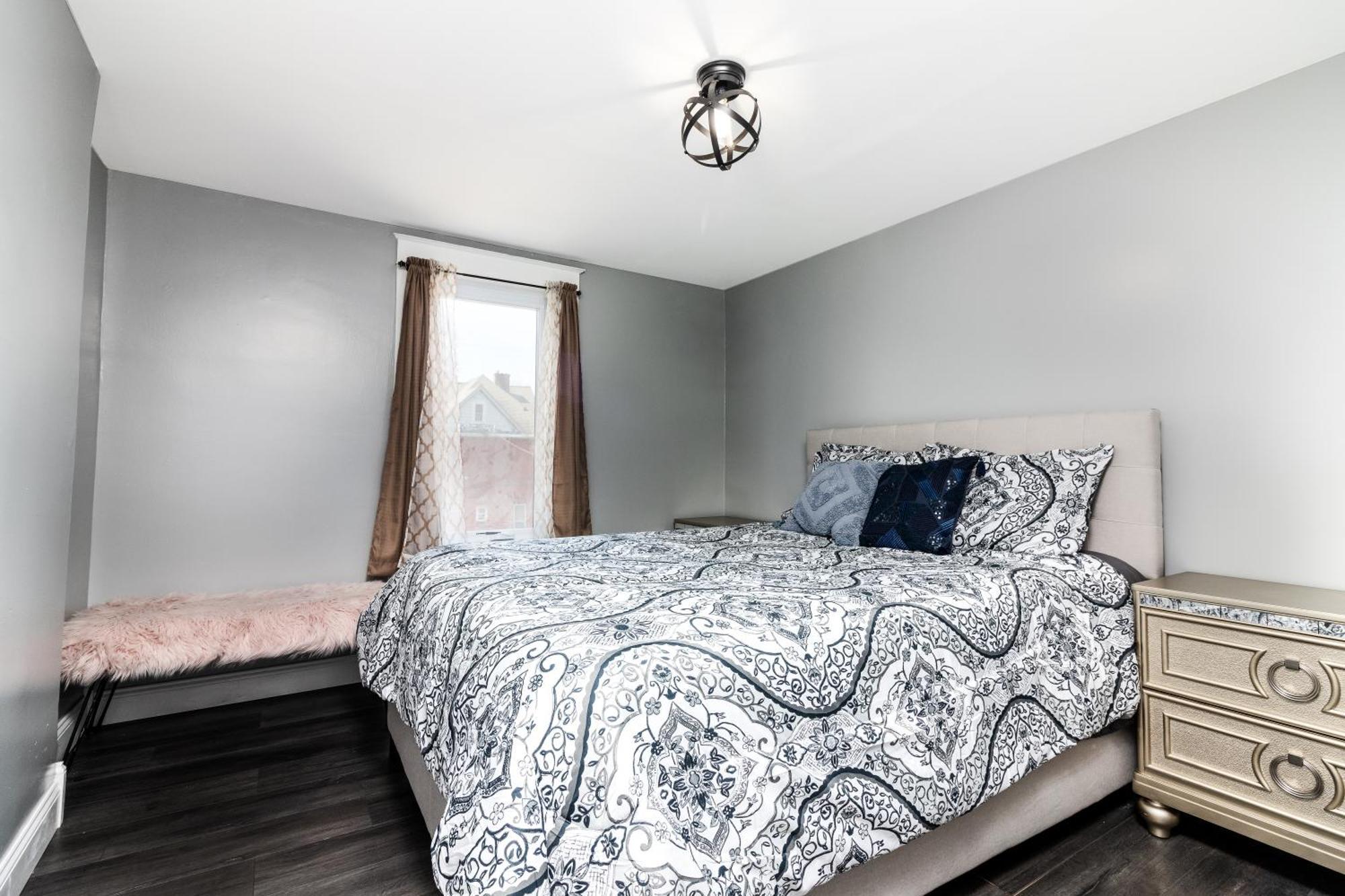 Sprawling 8Br Home Ideal For Large Groups In Niagara Falls Ny Luaran gambar