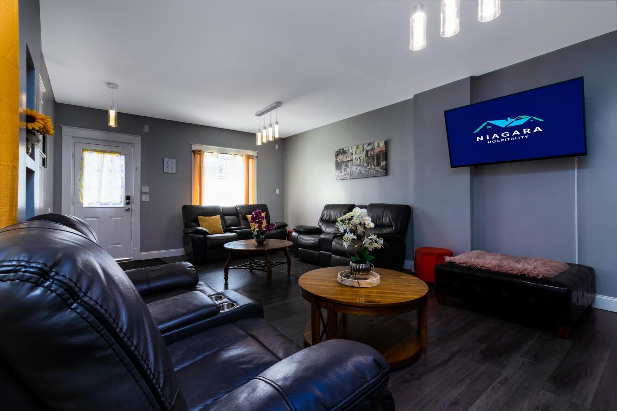 Sprawling 8Br Home Ideal For Large Groups In Niagara Falls Ny Luaran gambar