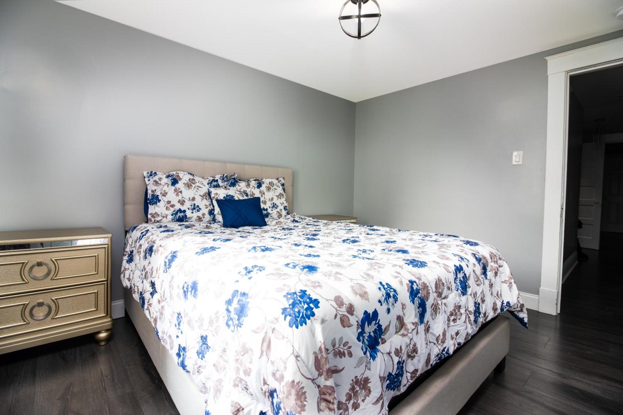 Sprawling 8Br Home Ideal For Large Groups In Niagara Falls Ny Luaran gambar